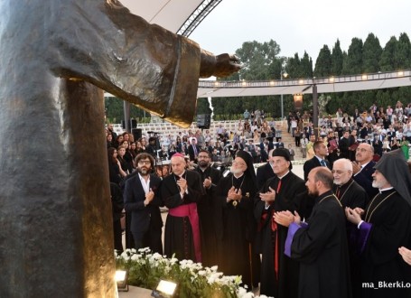 Monument of Blessed Ignatius Maloyan 